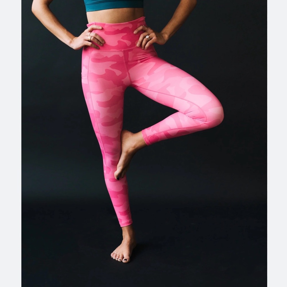 Glyder Club Pilates Pink Purple Camo Leggings